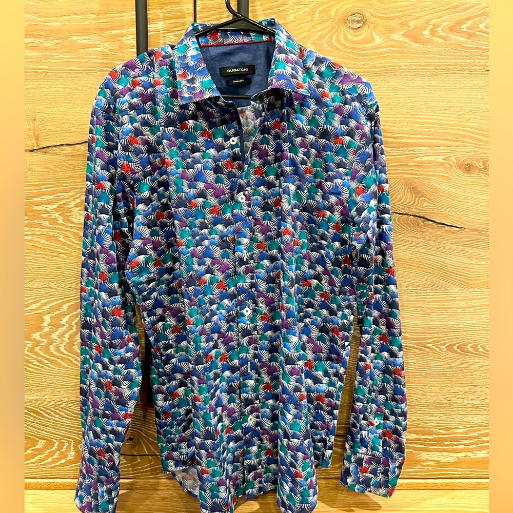 Perfect date night shirt.  Like New!